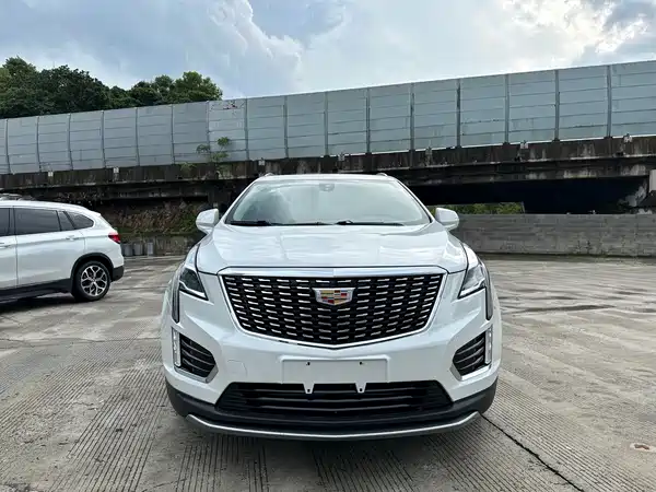 Cadillac XT5 2023