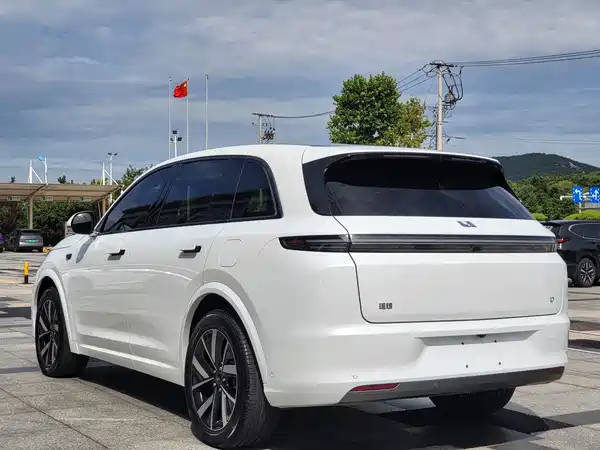 Li Auto L7 2024