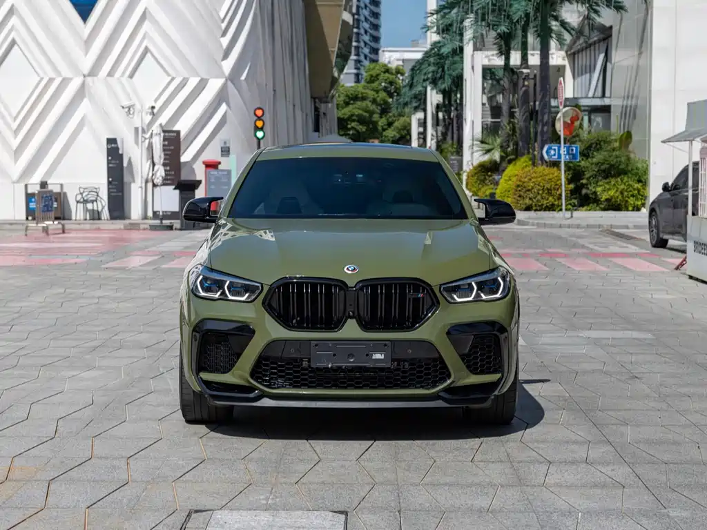 BMW X6 M 2022 — фото 2