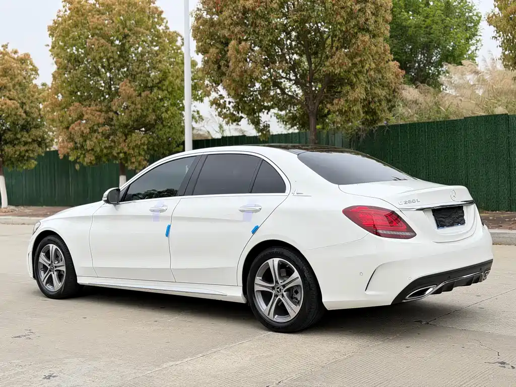 Mercedes-Benz C-Class 2021 — фото 11