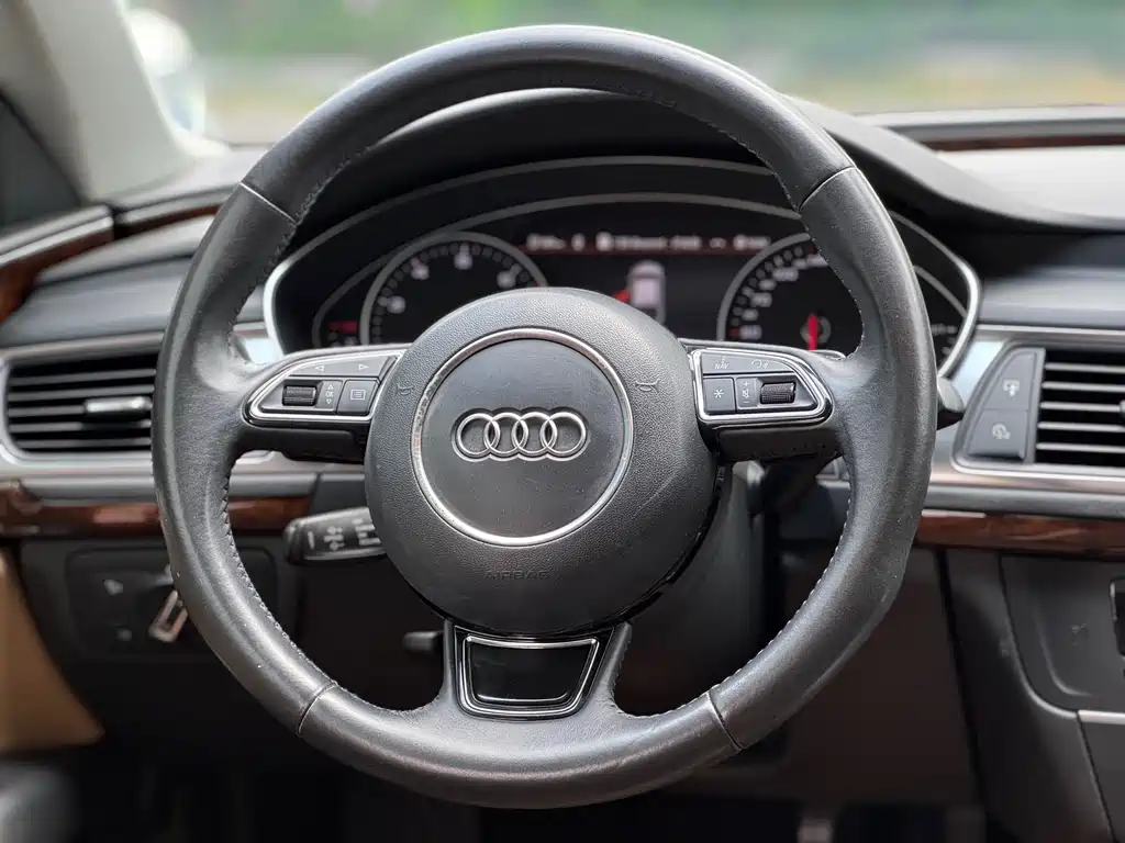 Audi A7 2014 — фото 10