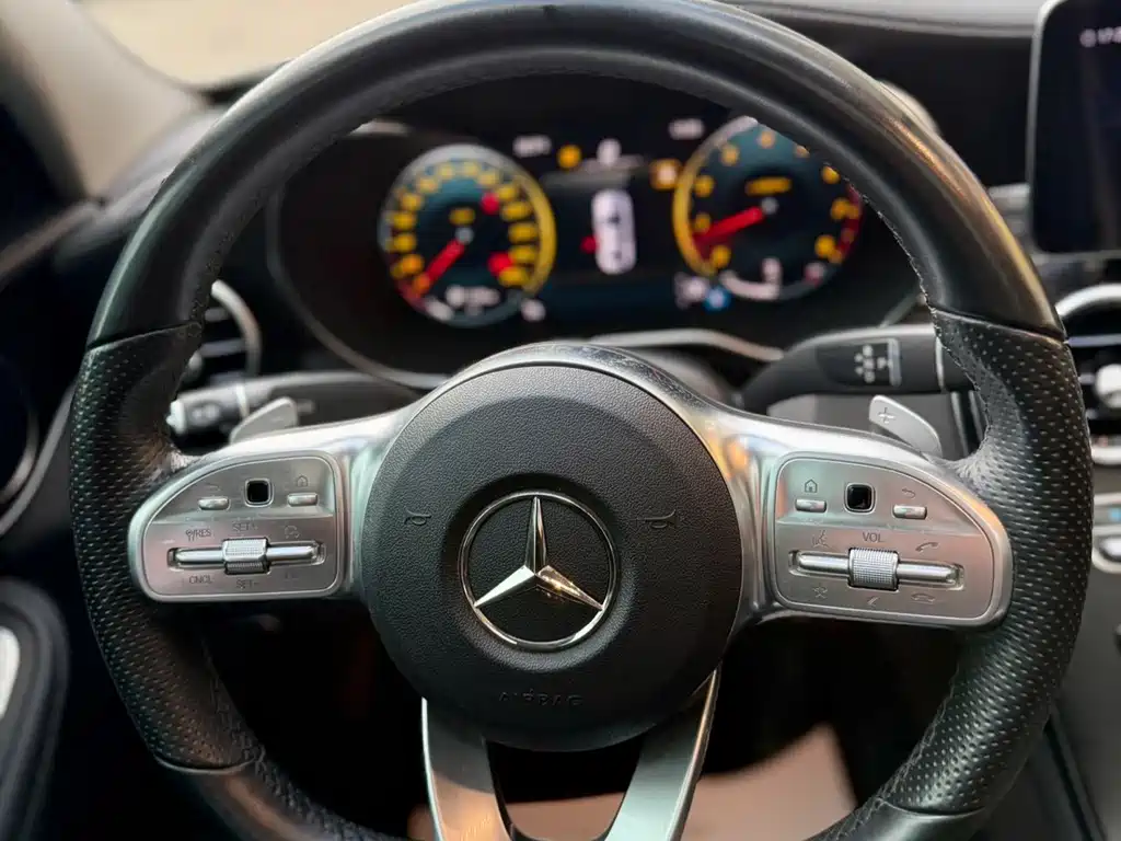 Mercedes-Benz C-Class 2021 — фото 20
