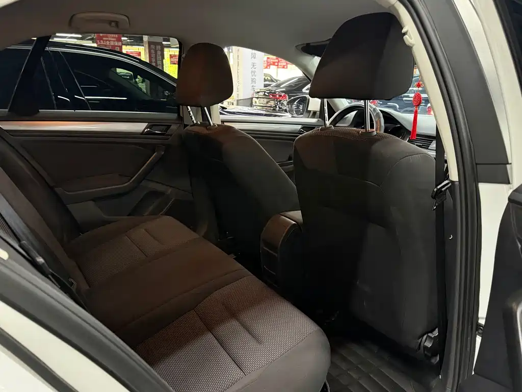 Volkswagen Bora 2023