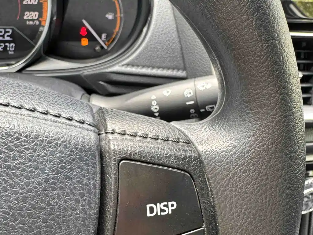 Toyota Yaris L 2022 — фото 28