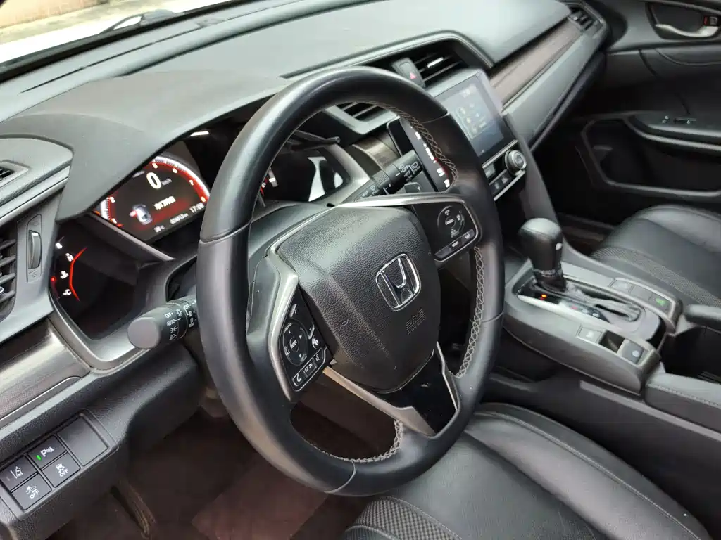 Honda Civic 2022 — фото 14
