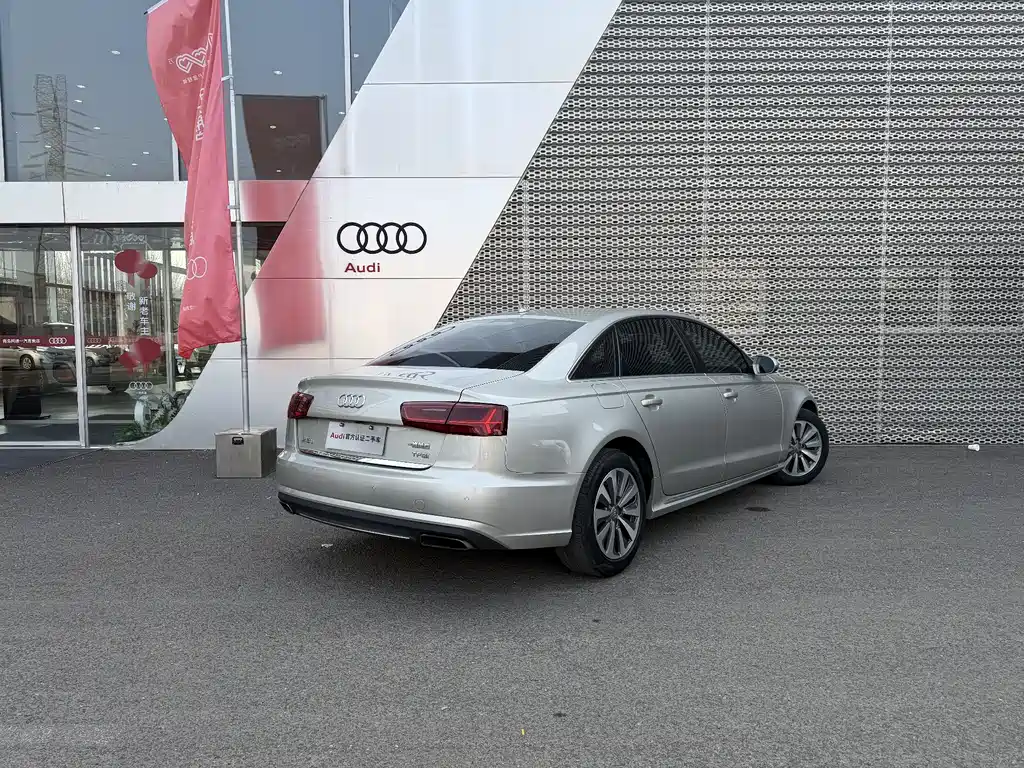 Audi A6L 2017 — фото 4