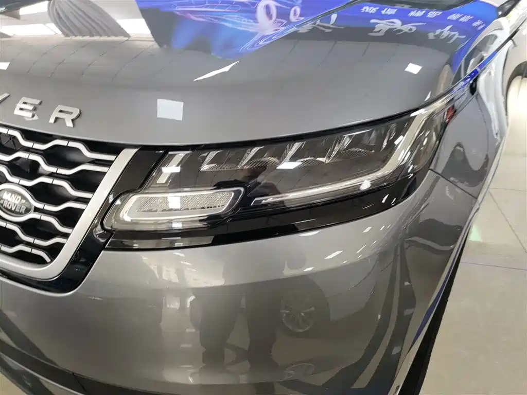 Land Rover Velar 2021 — фото 18