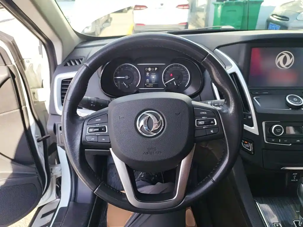 Dongfeng Fengshen AX7 2017 — фото 11