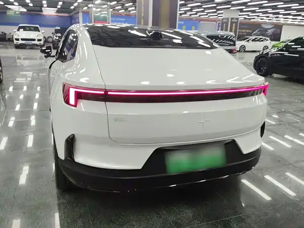 Polestar 4 2026