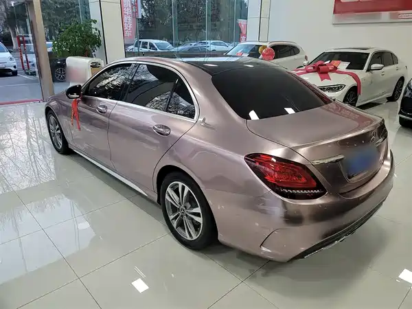 Mercedes-Benz C-Class 2021