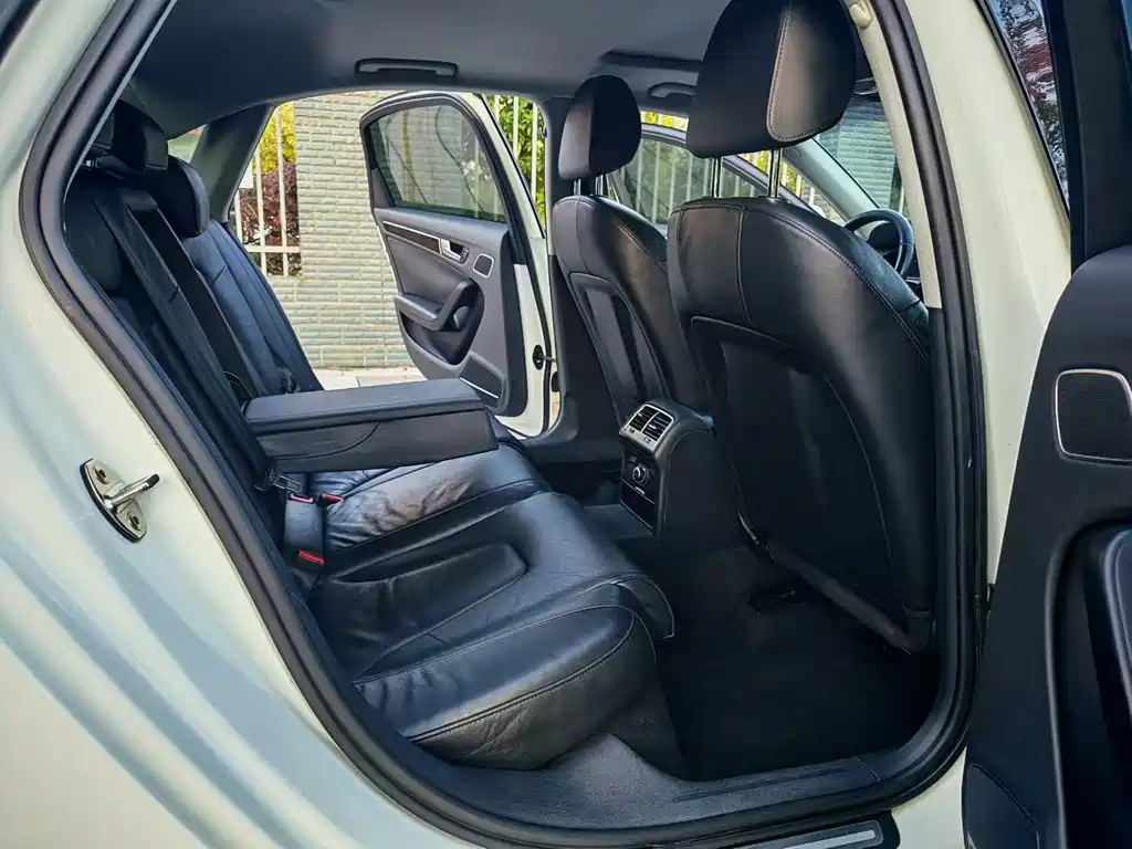 Audi A4L 2014