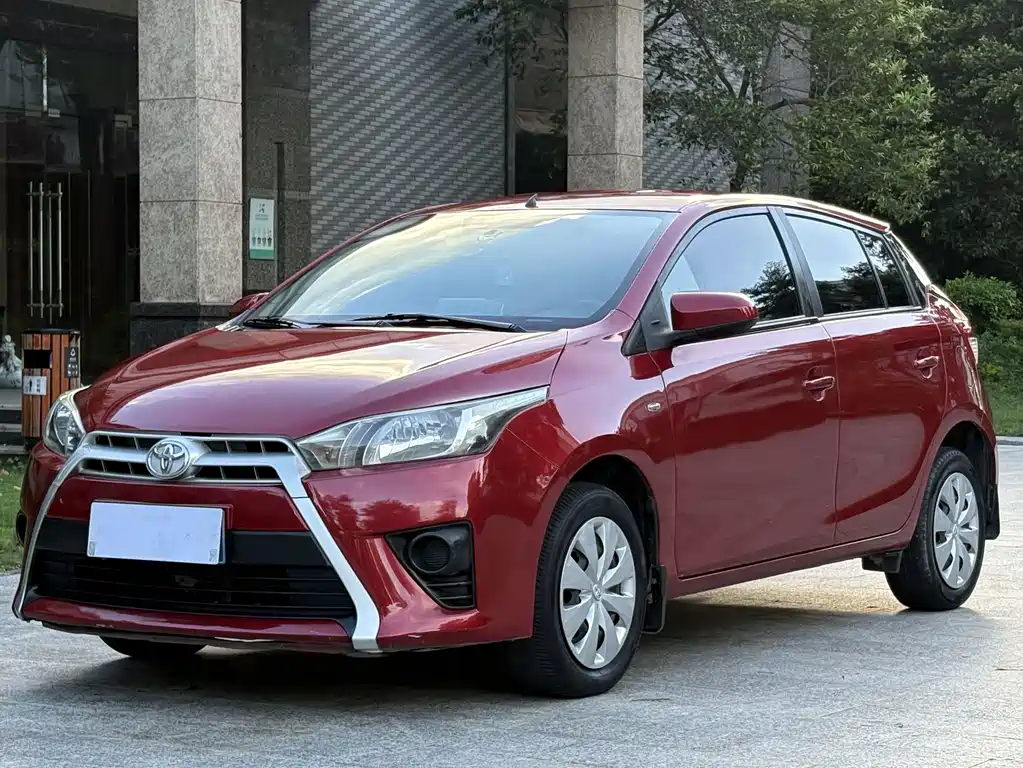 Toyota Yaris L 2016