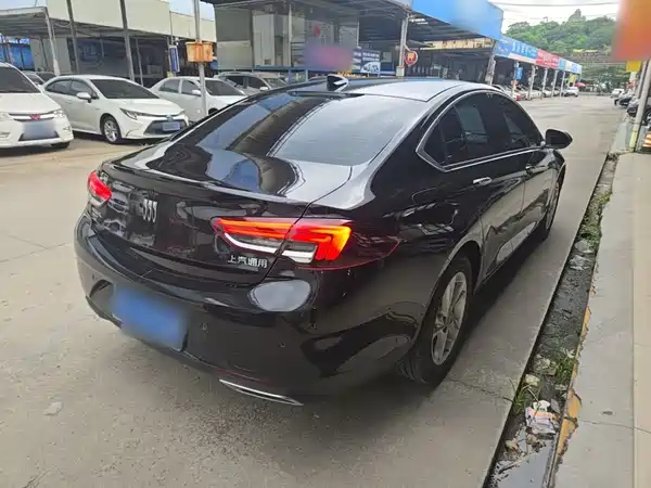 Buick Regal 2025