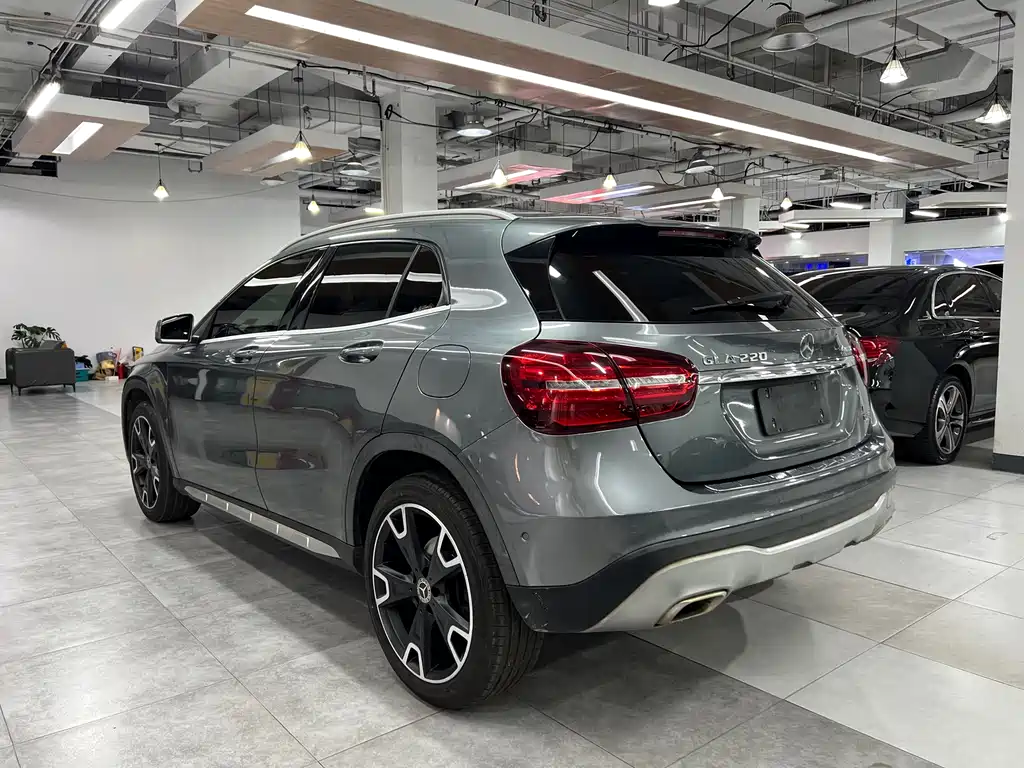 Mercedes-Benz GLA 2018