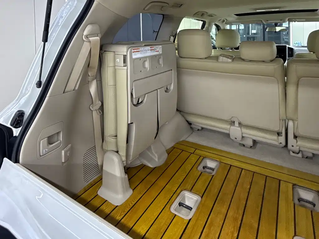 Toyota Land Cruiser 2020 — фото 13