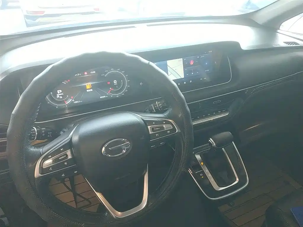 GAC Motor Trumpchi M6 2020 — фото 10