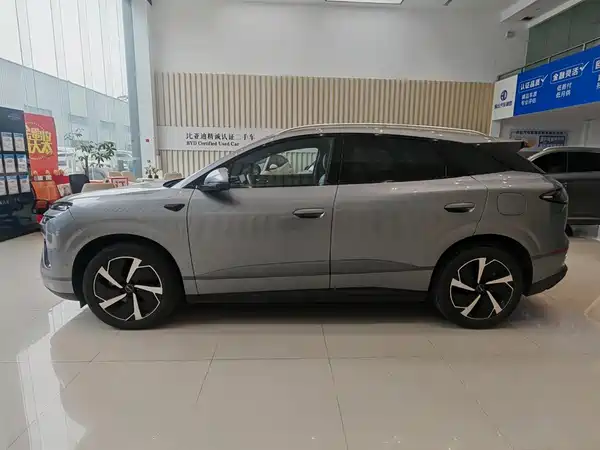 BYD Sealion 06 2025