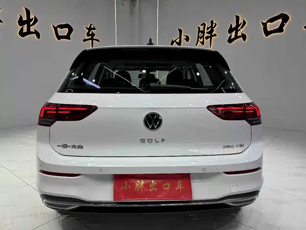 Volkswagen Golf 2023