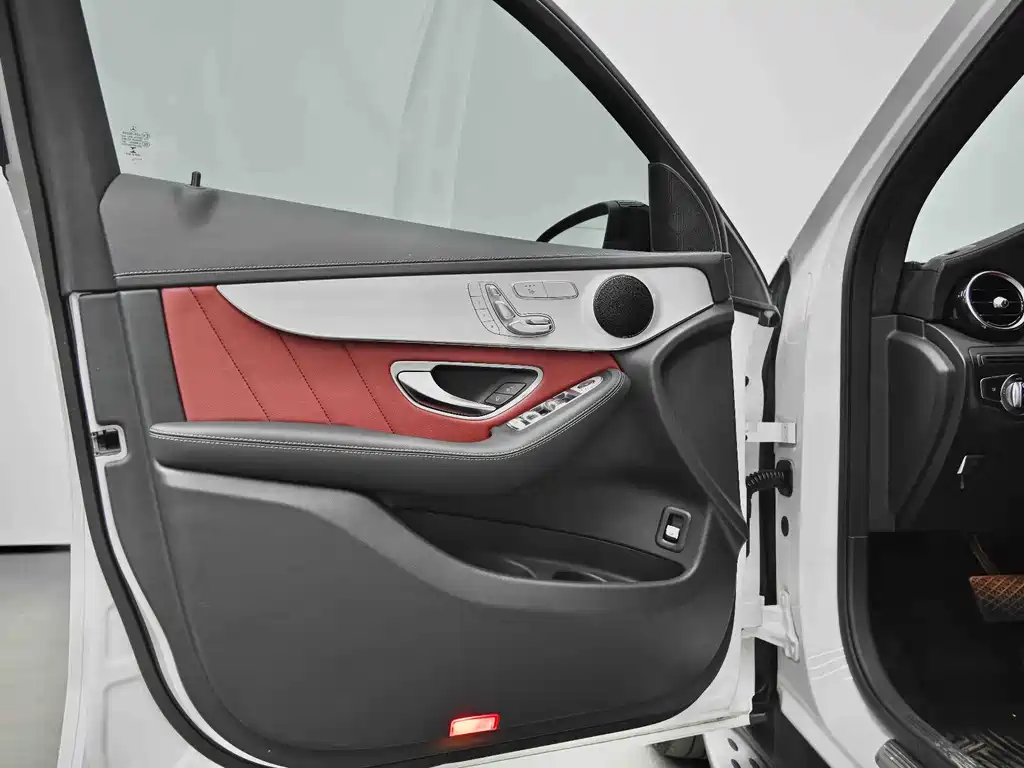 Mercedes-Benz GLC Coupe 2021 — фото 19