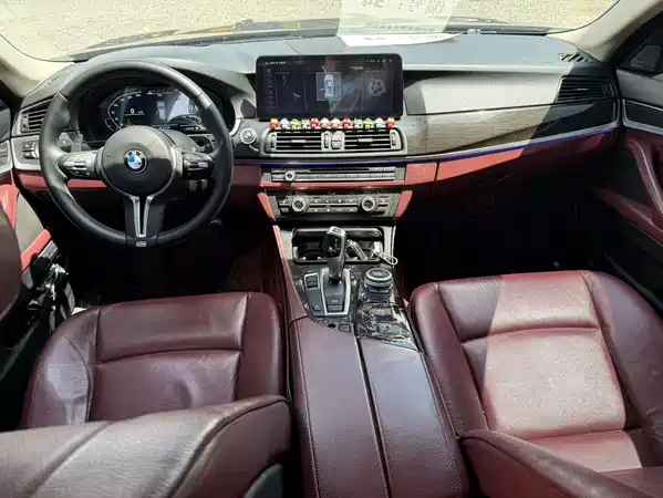BMW 5 Series 2012