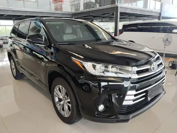 Toyota Highlander 2020