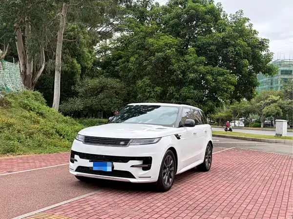 Land Rover Range Rover Sport 2024