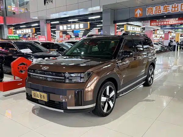 Hyundai Santa Fe 2025