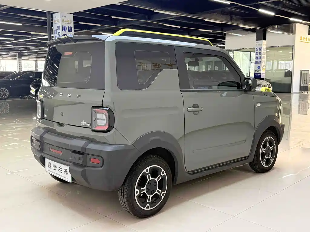 Geely Galaxy Panda 2025 — фото 12