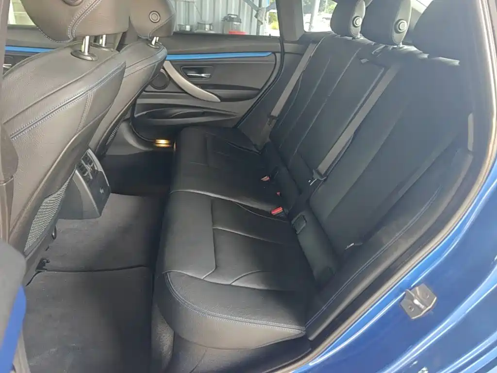 BMW 3 Series GT 2017 — фото 17