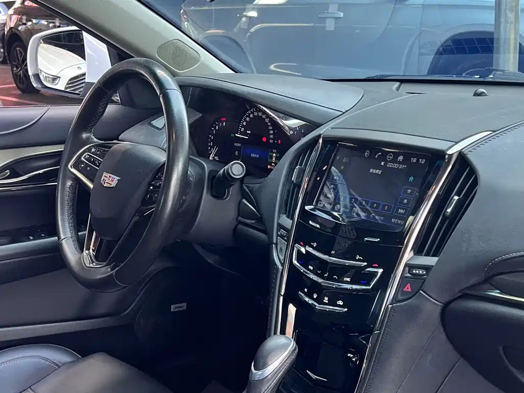 Cadillac ATS-L 2016 — фото 26
