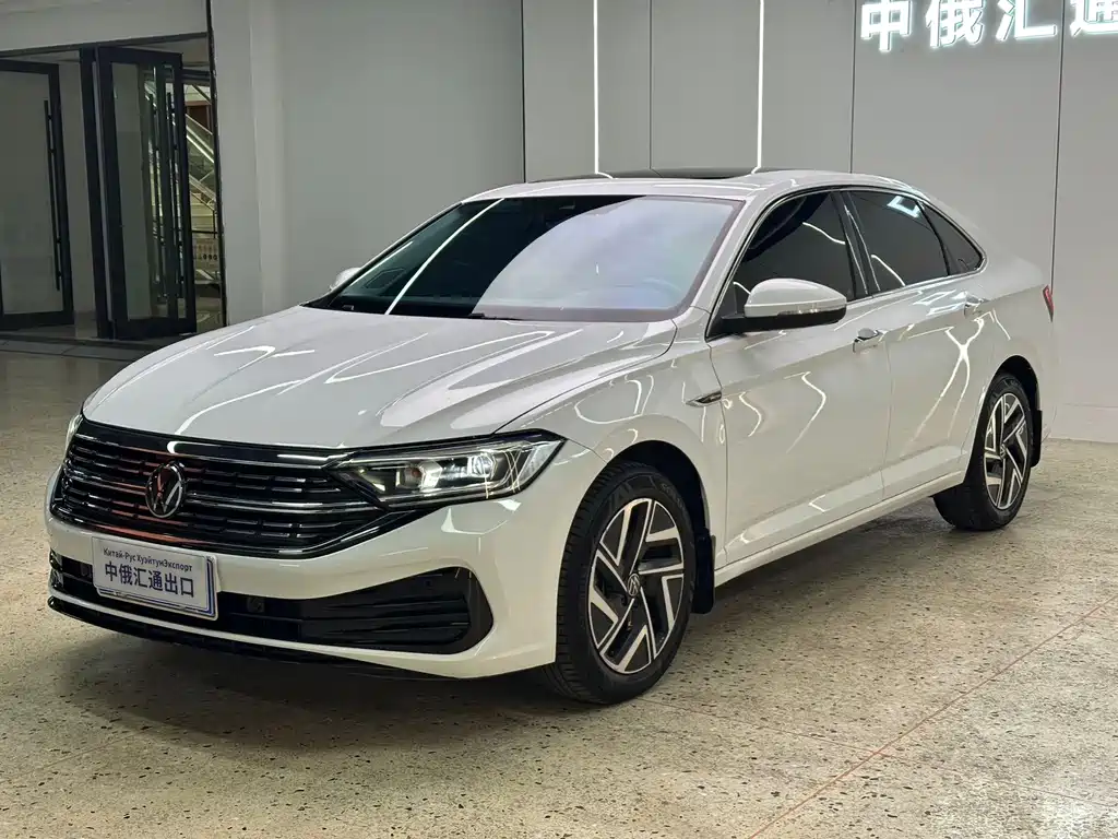 Volkswagen Sagitar 2022