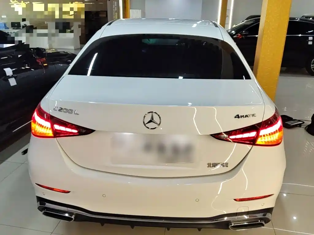 Mercedes-Benz C-Class 2022