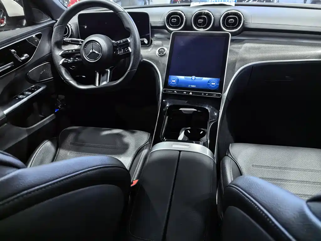 Mercedes-Benz C-Class 2022 — фото 4