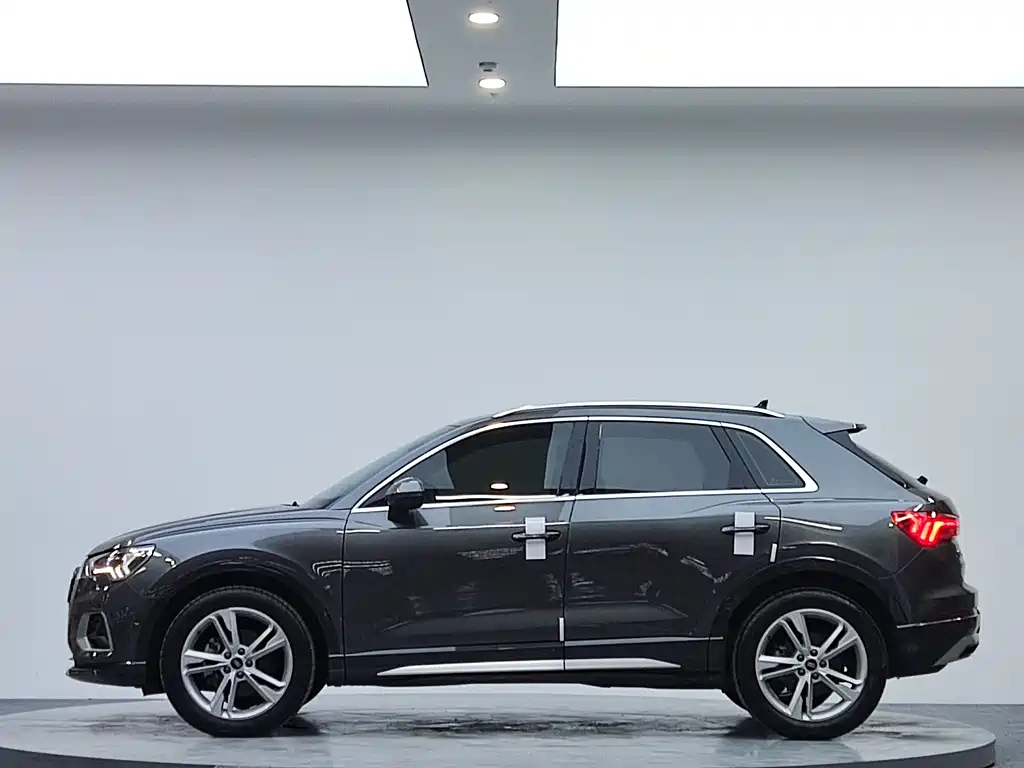 Audi Q3 2023