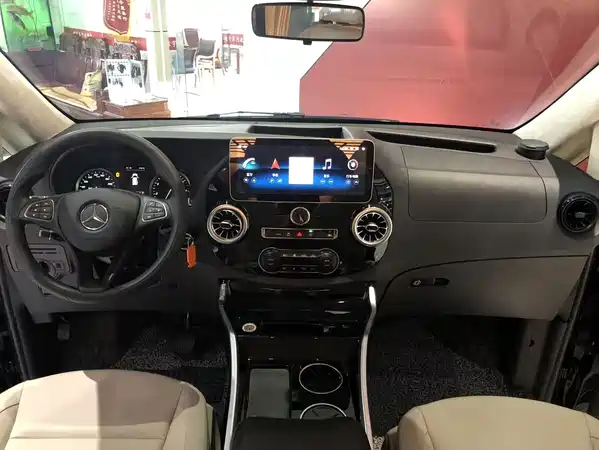 Mercedes-Benz Vito 2021