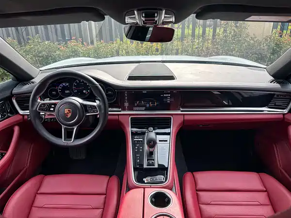 Porsche Panamera 2017