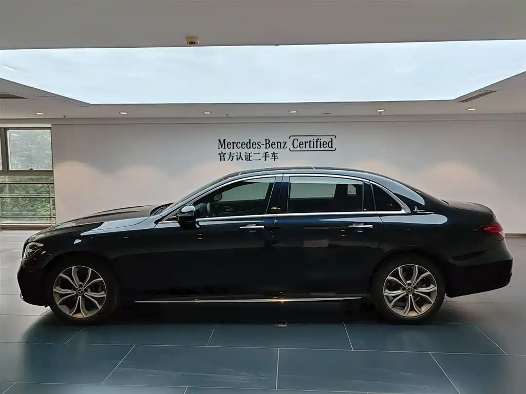 Mercedes-Benz E-Class 2021