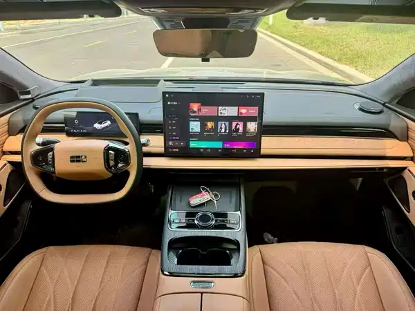 Geely Galaxy Starshine 8 2025