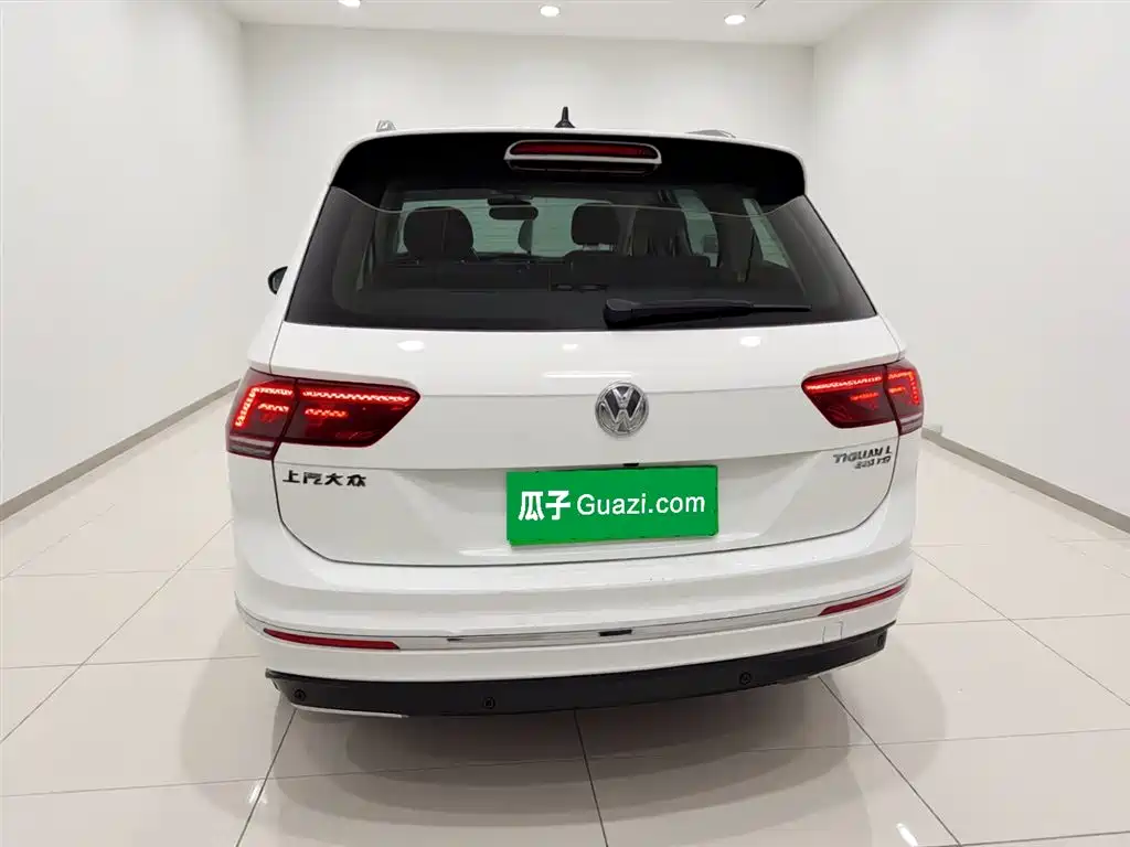 Volkswagen Tiguan L 2020 — фото 4