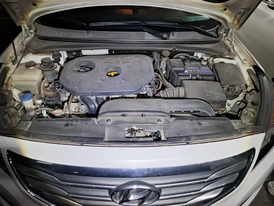 Hyundai Mistra 2015 — фото 10