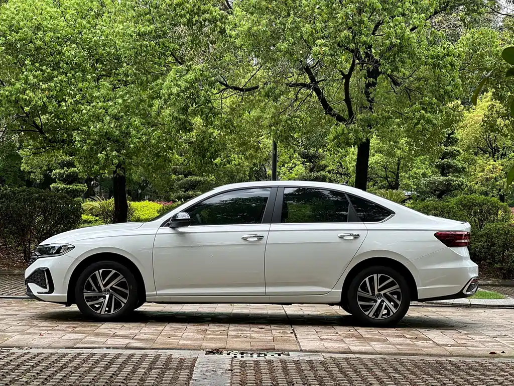 Volkswagen Lavida 2025