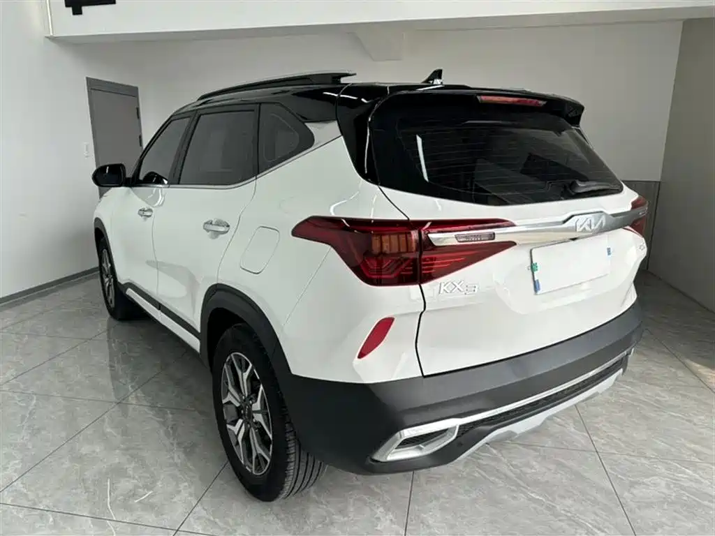 Kia KX3 2023