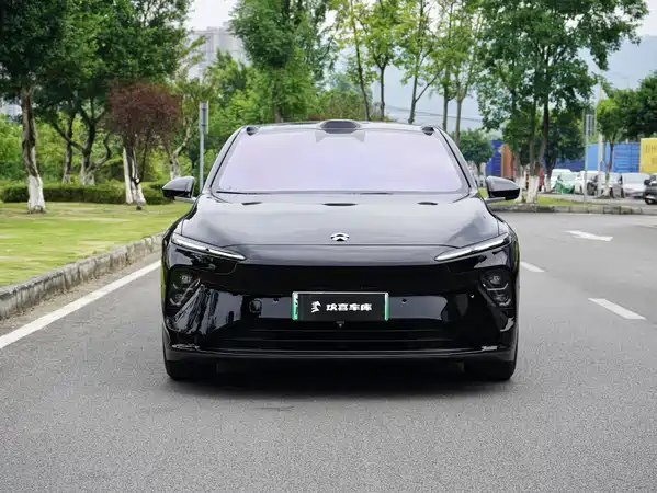 NIO ET7 2022