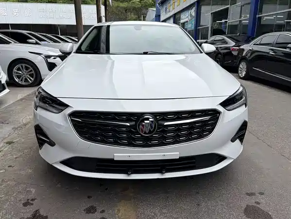 Buick Regal 2020