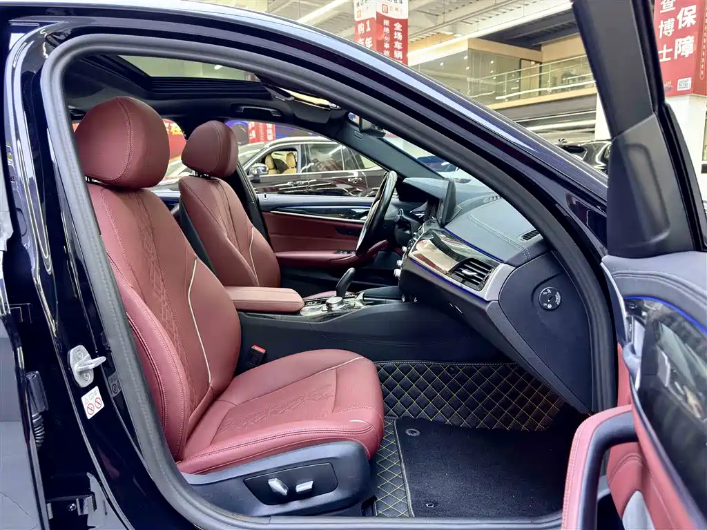 BMW 5 Series 2024