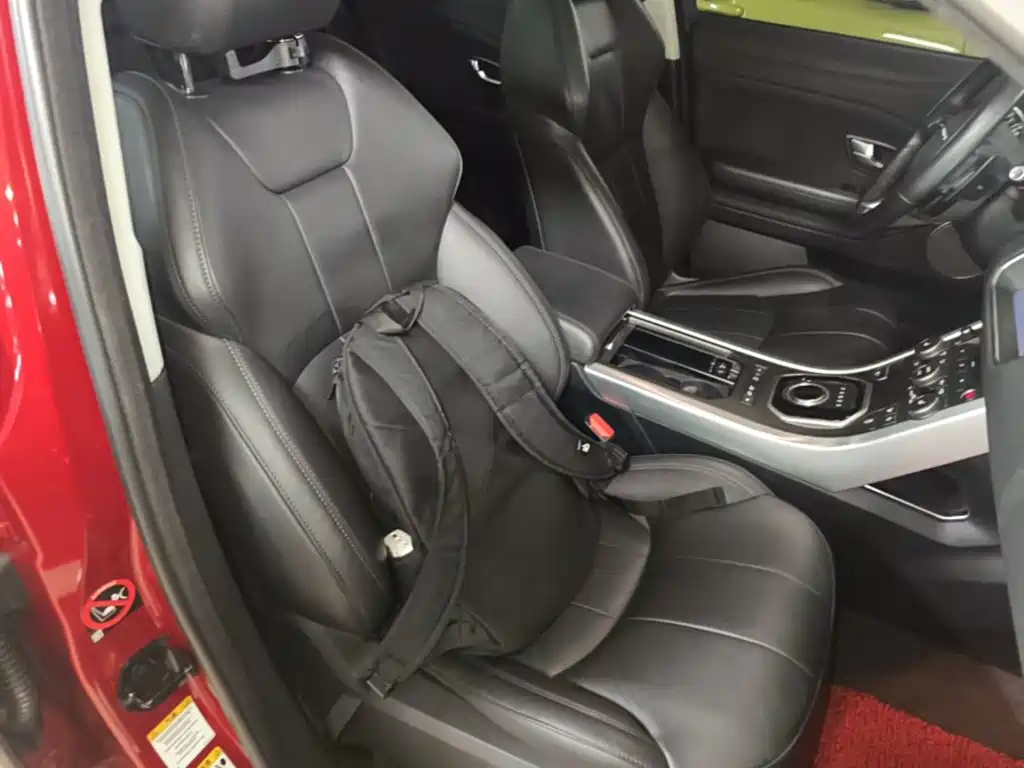 Land Rover Evoque 2019 — фото 25