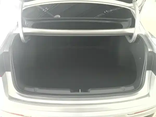Geely Xingrui 2021