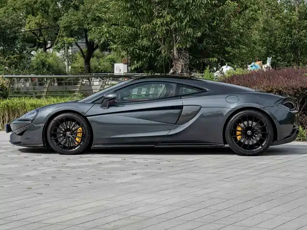McLaren 570 2018