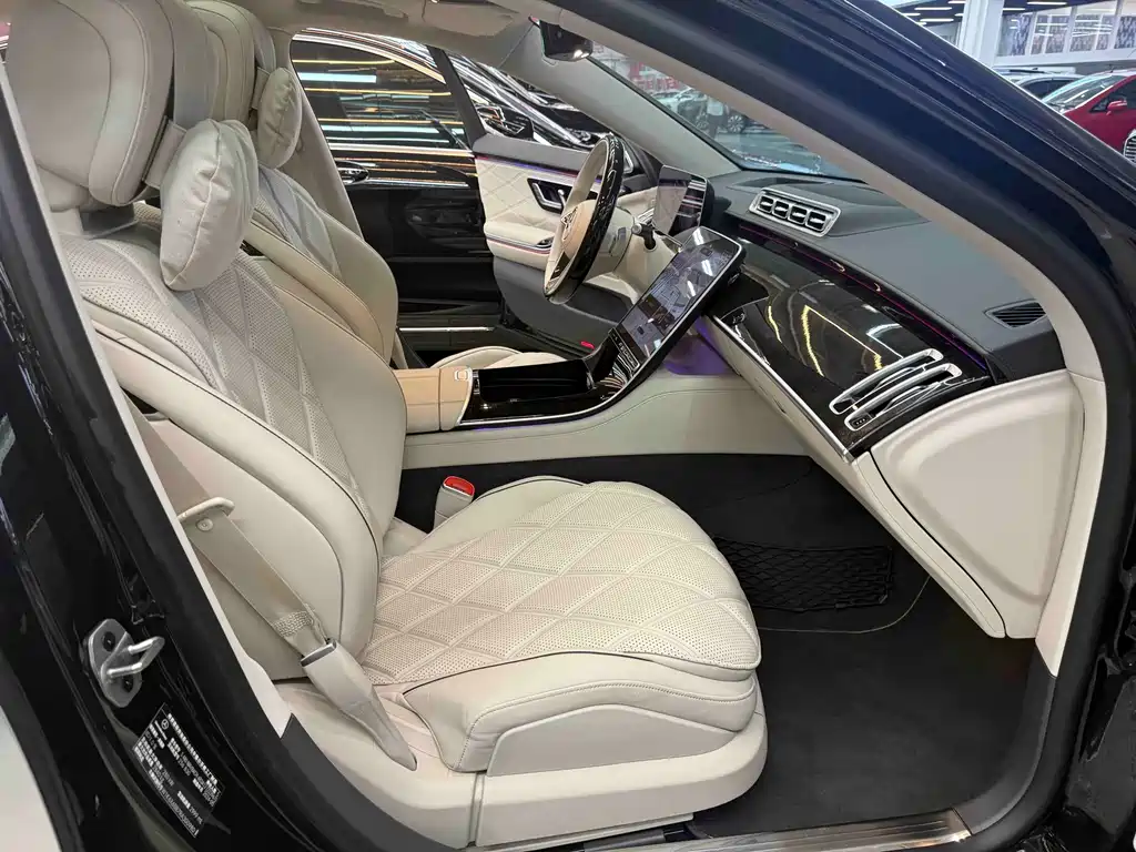 Mercedes-Benz Maybach S-Class 2025 — фото 15