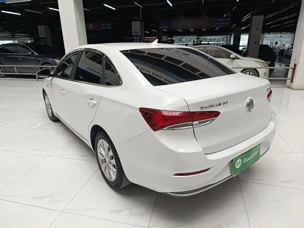 Buick Excelle 2022